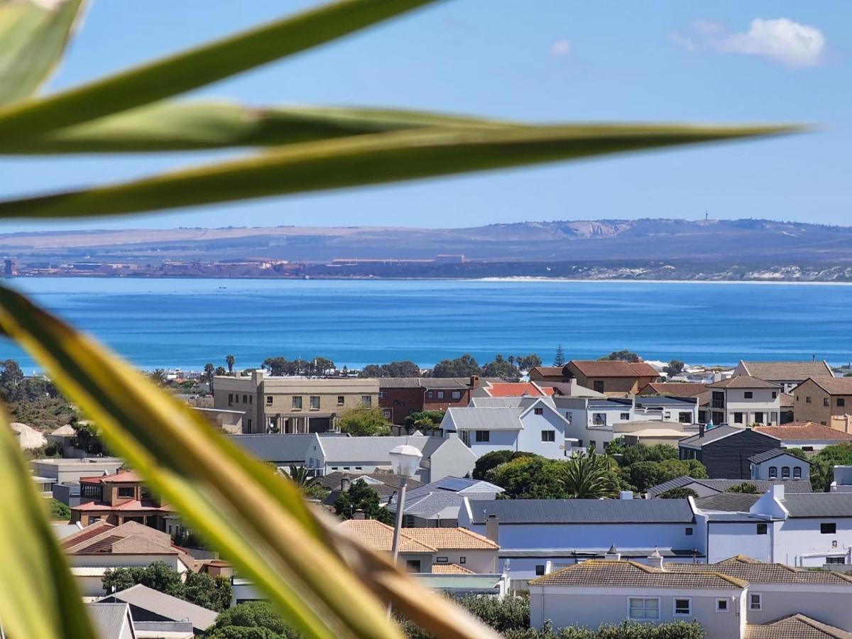 Langebaan Guest House Exteriör bild